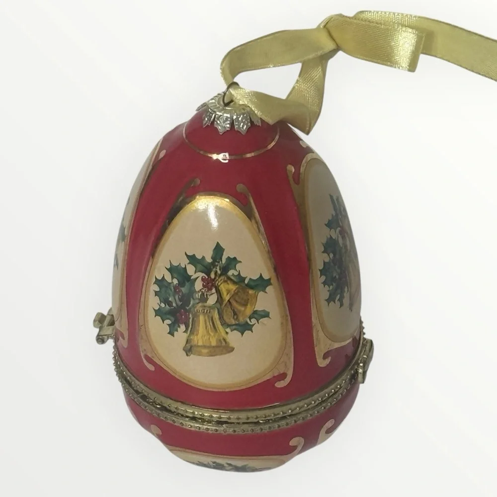 Valerie Parr Hill Porcelain Christmas Ornament Musical Egg Joy To The World 4.5
